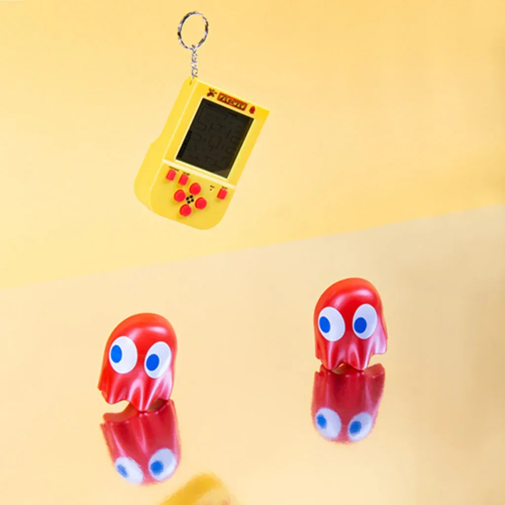 pac-man-pac-man-retro-gaming-handheld-keychain.webp